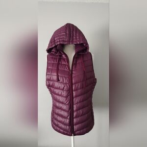 Old Navy Vest Women Puffer Color Purple Pockets Lightweight  Hoodie Medium  New